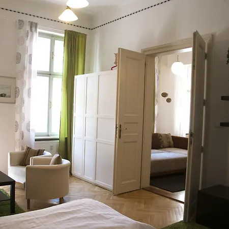 The Family's Nest Apartmán *
