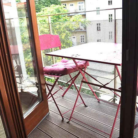 家庭爱巢酒店